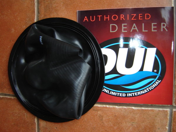DUI neck cuff with Zip Seal